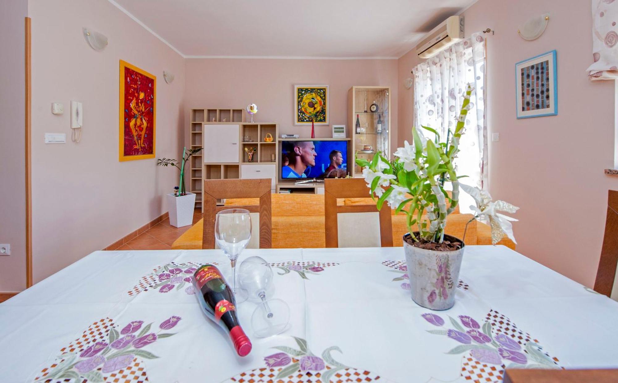 Apartments Karmen Rovinj Buitenkant foto