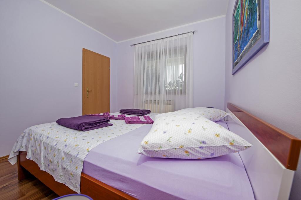 Apartments Karmen Rovinj Buitenkant foto