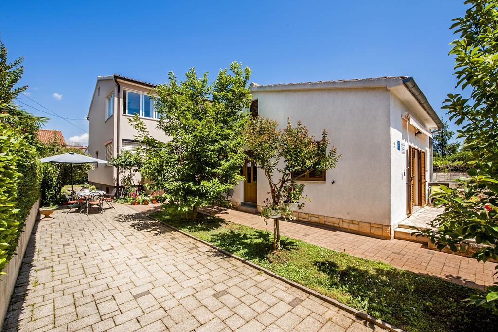 Apartments Karmen Rovinj Buitenkant foto